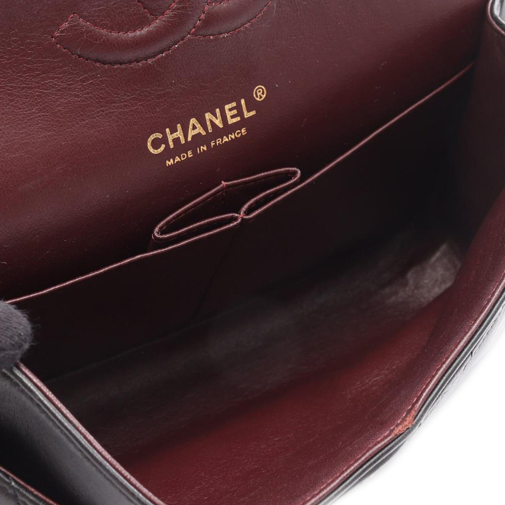 Pre-Loved Chanel Medium Classic Lambskin Double Flap - Picture 3 of 12